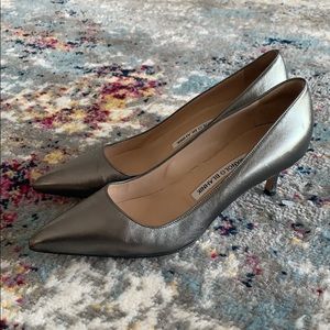 MANOLO BLAHNIK Silver Leather Heels Sz 37.5